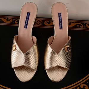 stuart weitzman leather sandals size 39 runs like 7.5 good condition